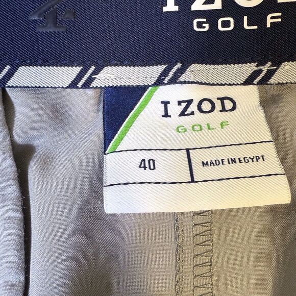 IZOD Golf Swing Flex Gray Chino Shorts Mens Size 40‎ Breathable Lightweight - Picture 9 of 13